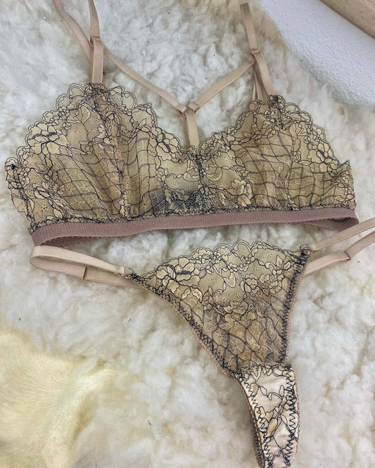 Large Cappuccino Lingerie Set
