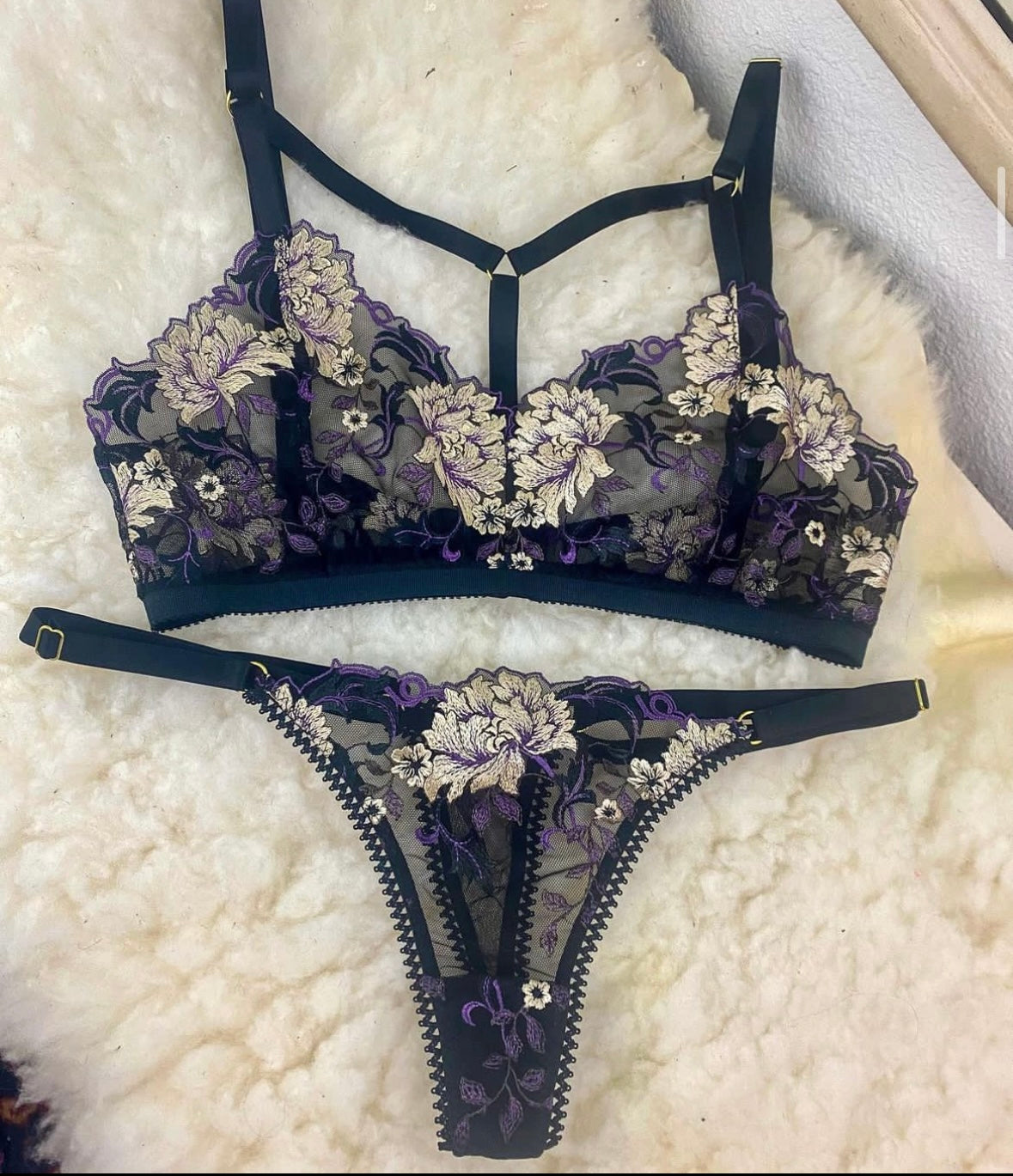 Deposit for a Blind Custom lingerie Creation for You